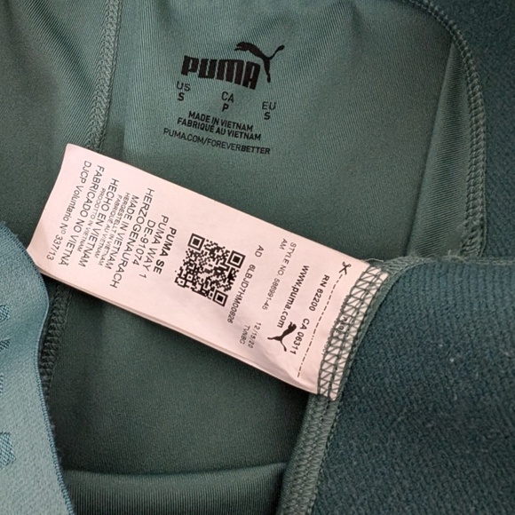 Free With Purchase - Puma Exercise Shorts Biker - Picture 3 of 5